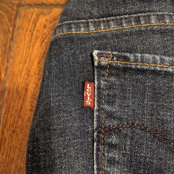 Levi's San Francisco demi curve bootcut jeans - Picture 8 of 9